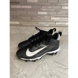 Kids Nike Baseball/T-Ball Cleats Size 5Y